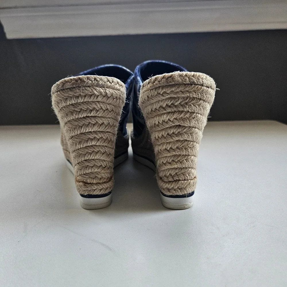 TOMS Monica Wedge Sandals Size 6.5 Indigo Tie Dye Canvas Espadrille Resort